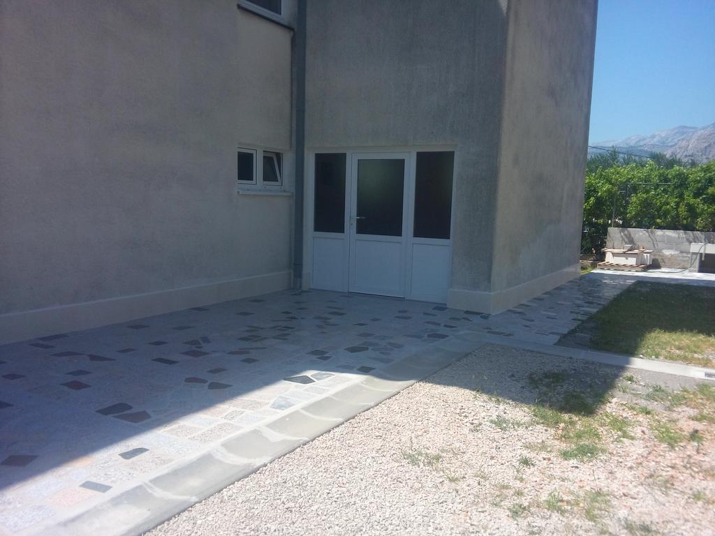 Apartments Erceg Omiš Екстериор снимка