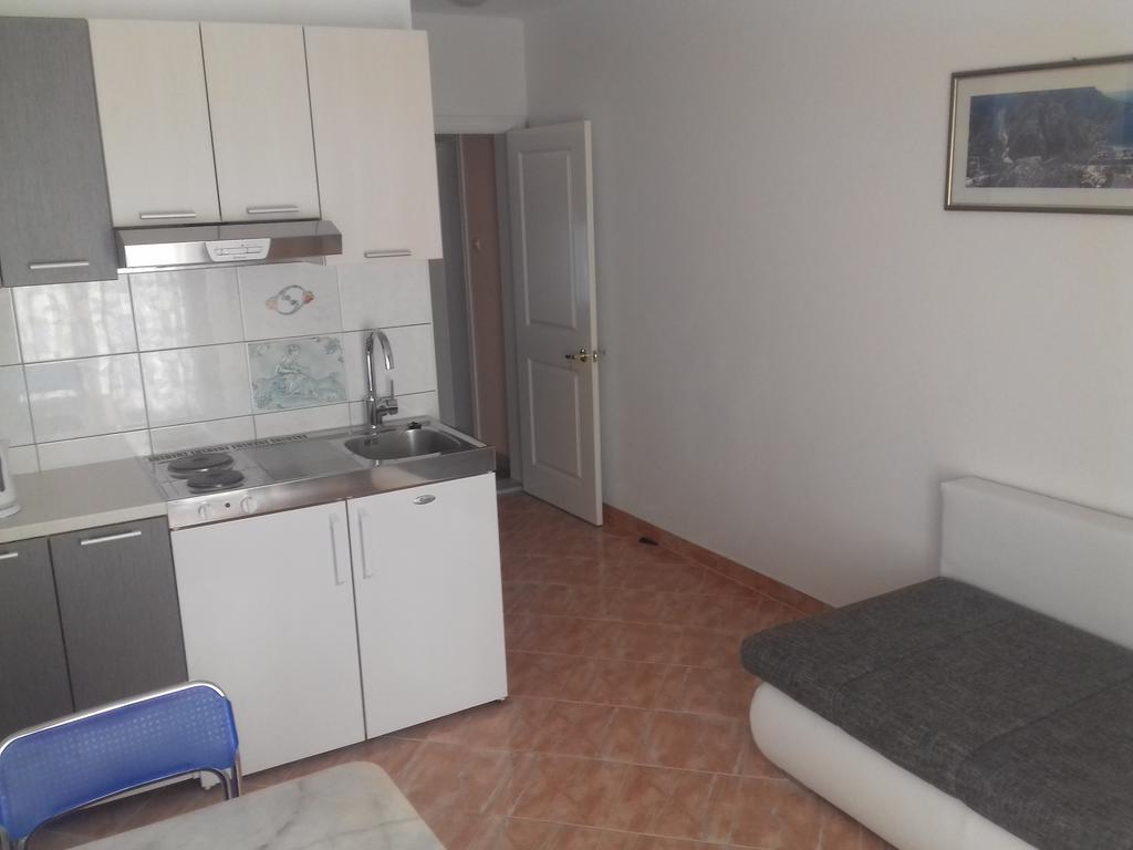 Apartments Erceg Omiš Екстериор снимка