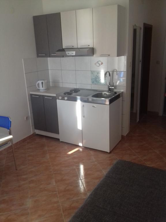 Apartments Erceg Omiš Екстериор снимка