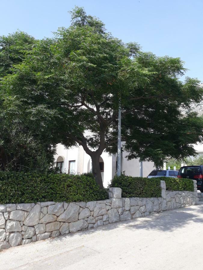 Apartments Erceg Omiš Екстериор снимка