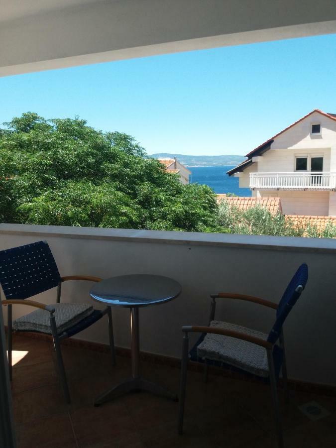 Apartments Erceg Omiš Екстериор снимка